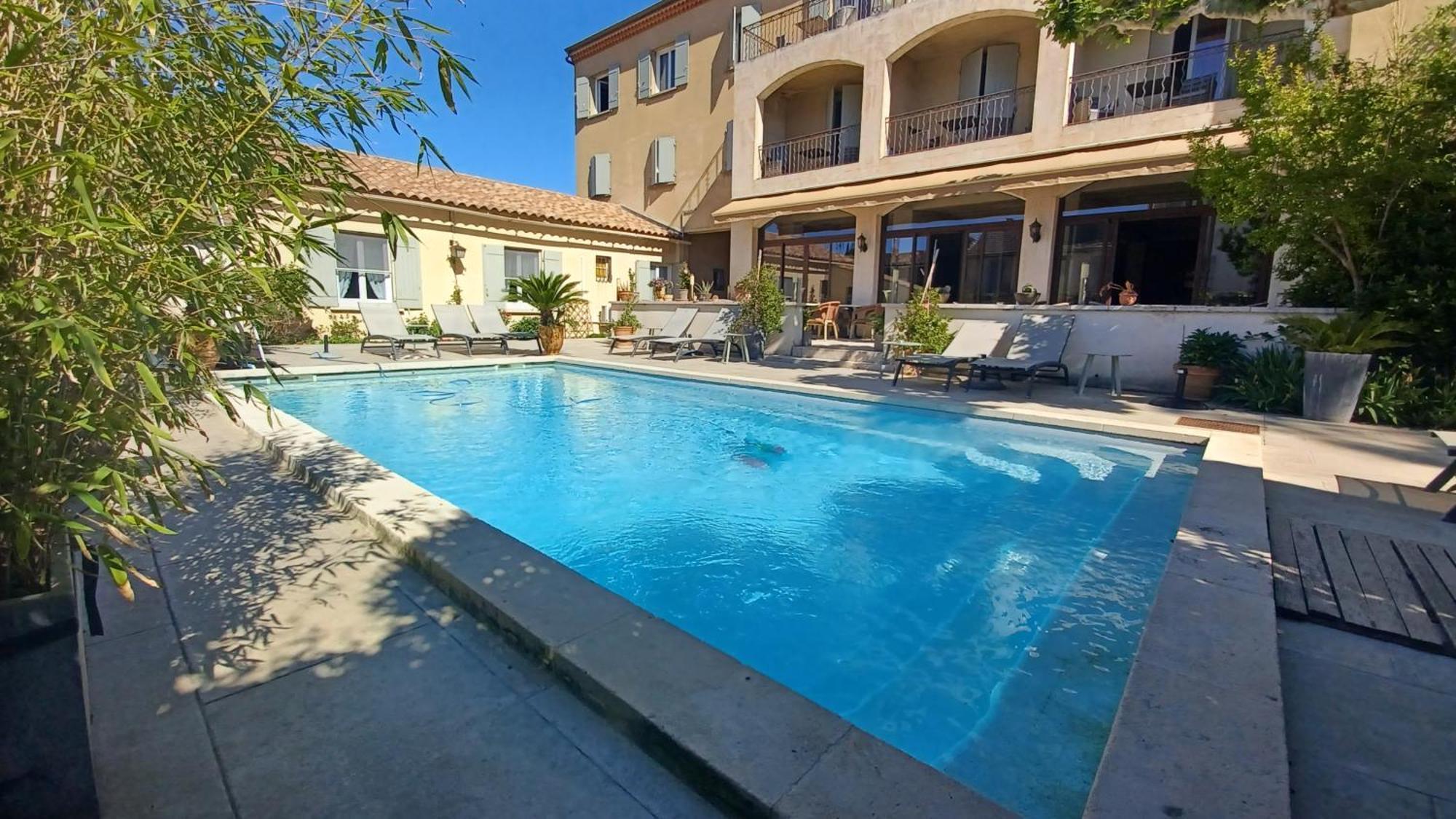 Hotel Le Castelet Des Alpilles Saint-Rémy-de-Provence Esterno foto