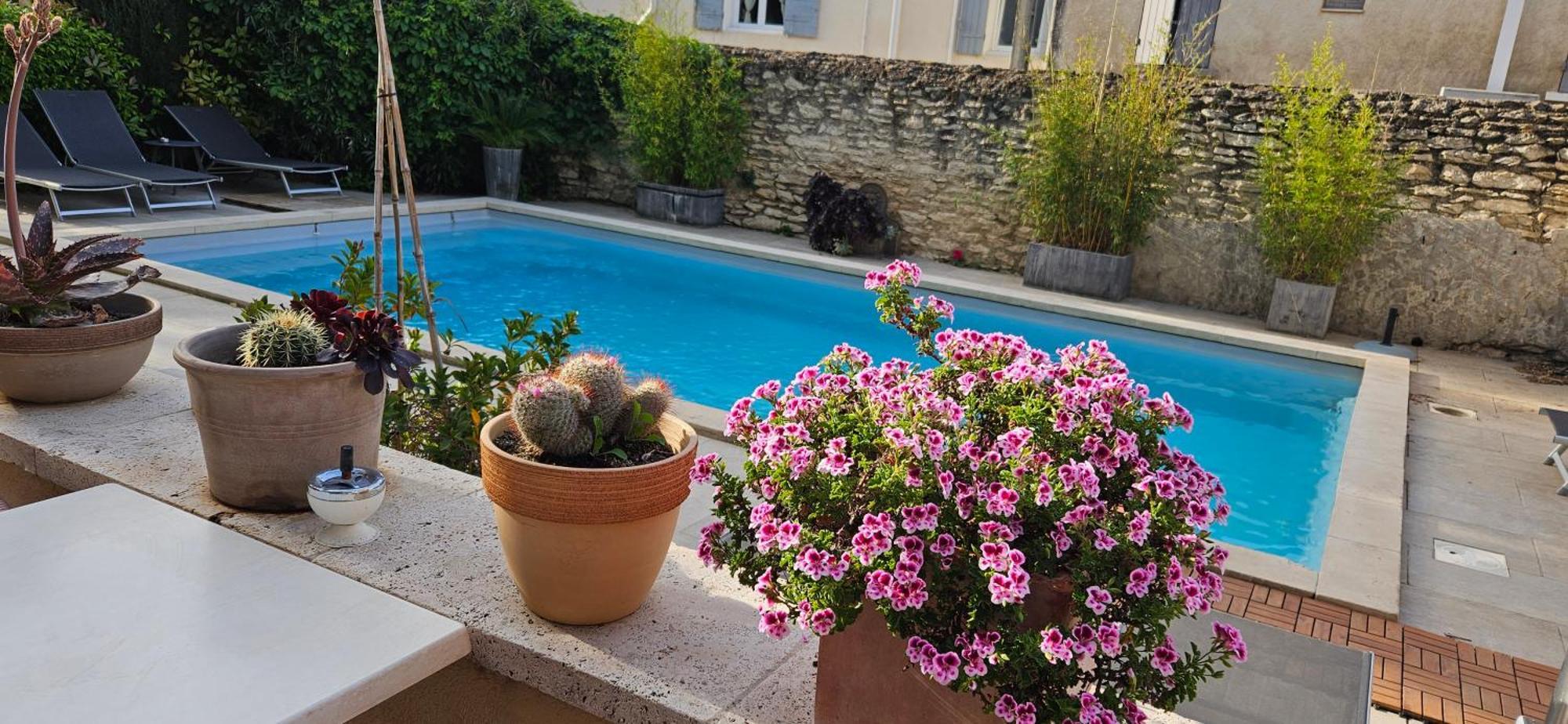 Hotel Le Castelet Des Alpilles Saint-Rémy-de-Provence Esterno foto